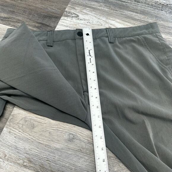 Travis Mathew Pinstripe Gray White Mens‎ 38 Chino Stretch Performance Golf Pants - Picture 9 of 11